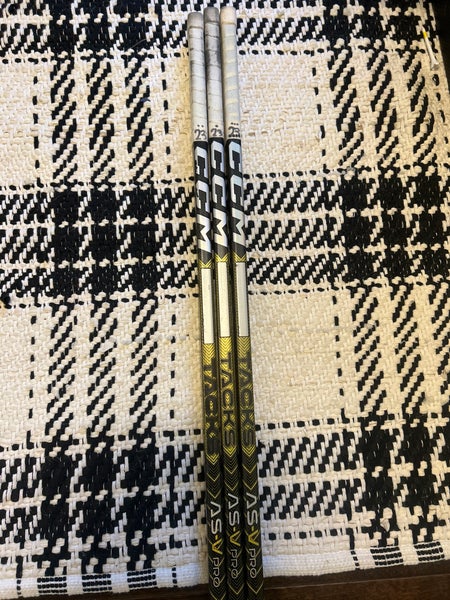 Intermediate CCM Super Tacks AS-V Pro Left Hand Hockey Stick P29 (Used)