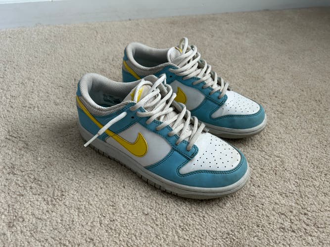Kid's Size M 6.5 (W 7.5) Nike Shoes (Used)