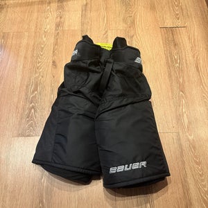 Barely Used XL Senior Bauer Supreme S190 Hockey Pants