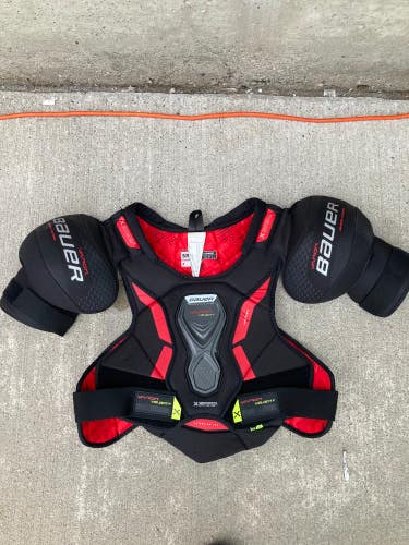 Bauer Vapor Velocity Shoulder Pads | Senior Size: Large