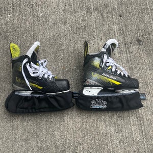 Bauer Vapor 4 Hockey Skates Regular Width 13 (Used)