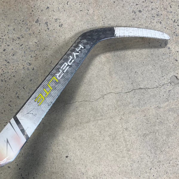 Intermediate Bauer Hyperlite Goalie Stick 23"