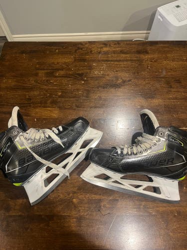 Bauer Elite Hockey Goalie Skates Regular Width 11 (Used)