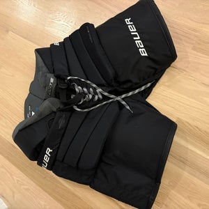 Large Senior Bauer Elite Hockey Goalie Pants (Used)