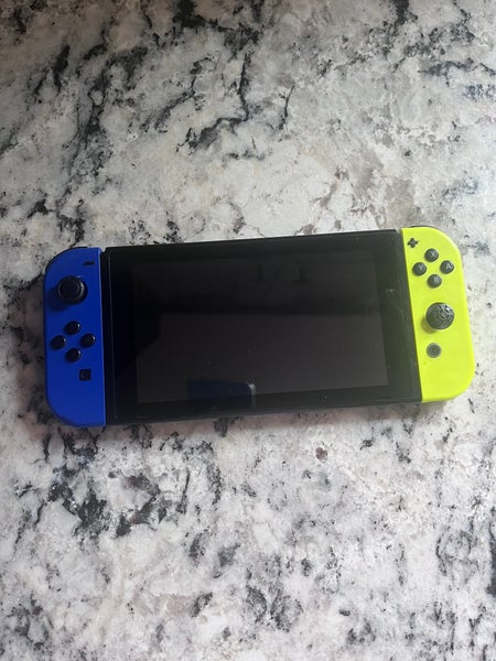 (used)Nintendo Switch still In Good Condition
