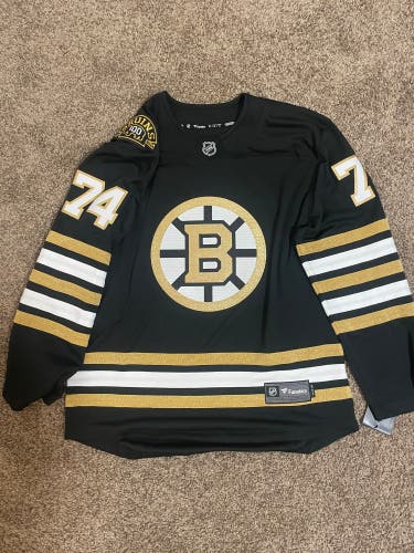 Large Boston Bruins DeBrusk Centennial Fanatics Breakaway Home Jersey NWT
