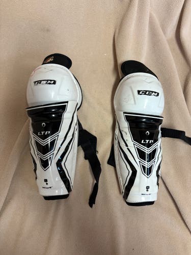 Youth CCM LTP 8" Shin Pads (Used)