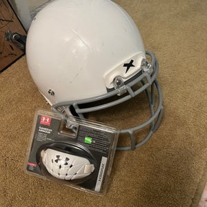 New youth large football helmet xenith