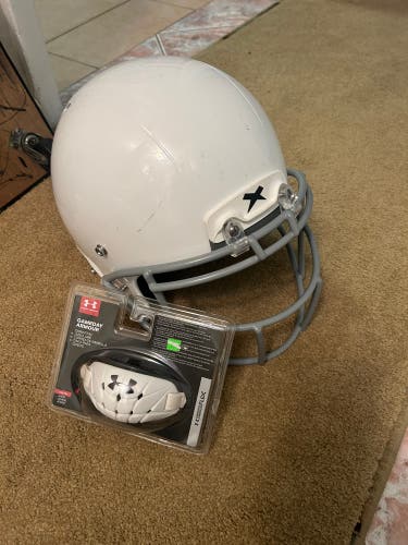 New youth large football helmet xenith