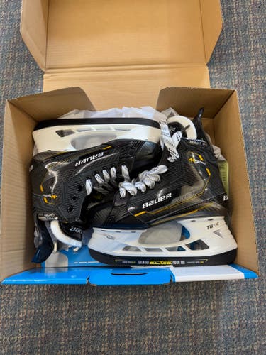 Bauer Supreme M5 Pro Hockey Skates - Size 4 (New)