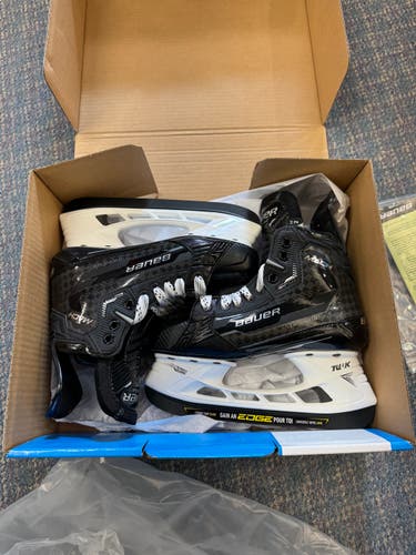 Bauer Supreme Mach Hockey Skates - Size 4 (New)