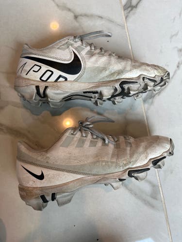Men's Size M 8.5 (W 9.5)  Nike Low Top Vapor Edge Elite Molded Cleats (Used)