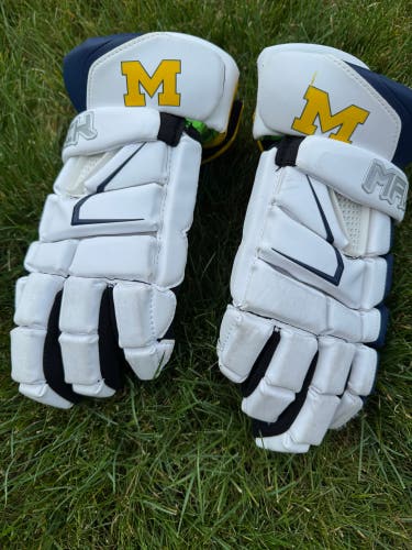Michigan Lacrosse Gloves - Team Issued