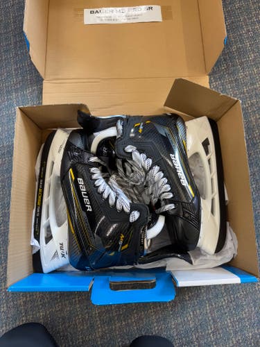 Bauer Supreme M5 Pro Hockey Skates - Size 10 (New)
