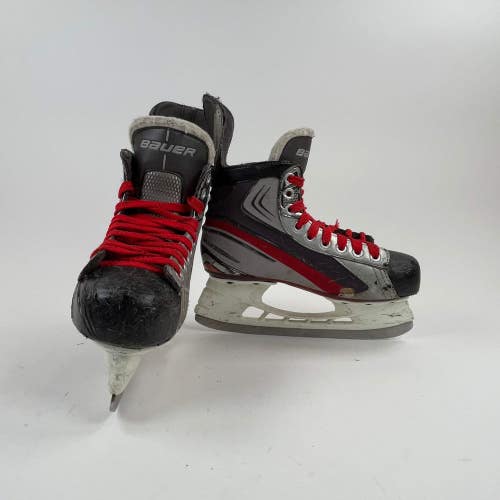 Bauer Vapor X3.0 Size 4.5 Intermediate Hockey Skates