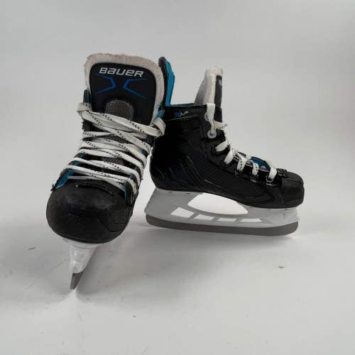 Bauer XLP Size 13.5 Youth Hockey Skates