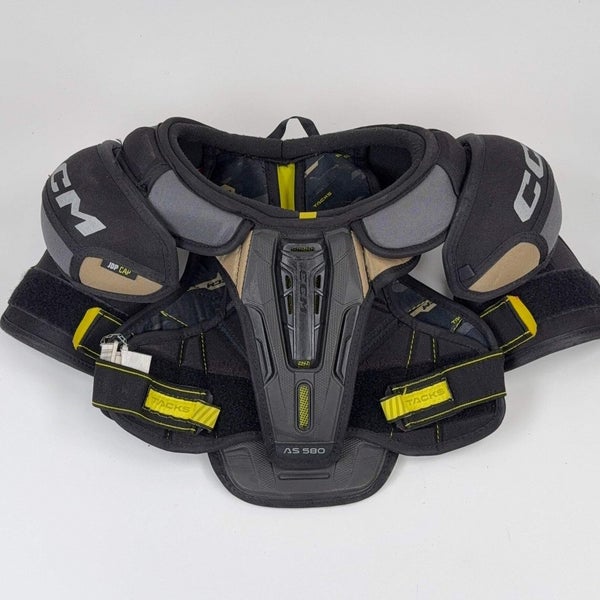 CCM AS580 Junior Small Hockey Shoulder Pads