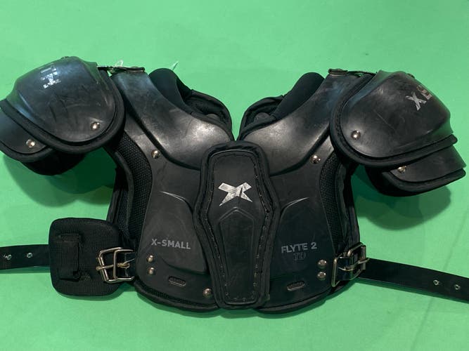 XS Youth Xenith Flyte 2 TD Shoulder Pads (Used)