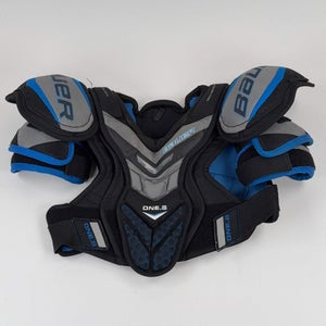 Bauer Supreme One.8 Junior Medium Hockey Shoulder Pads
