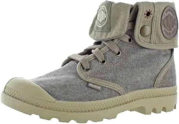 Palladium Women's Baggy Boot Boue/Putty 9 1/2 Womens Size