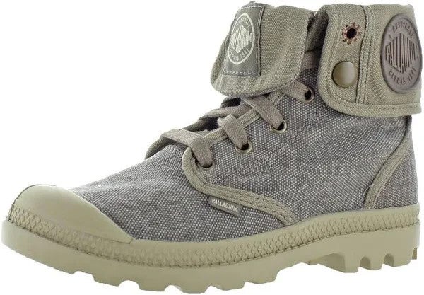 Palladium Women's Baggy Boot Boue/Putty 9 1/2 Womens Size