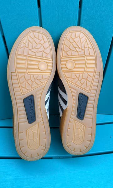 adidas gazelle silver green womens Adidas Women's Samba OG Giraffe/Crystal Linen/Ivory/Gum  Tip Top Shoes of  New York