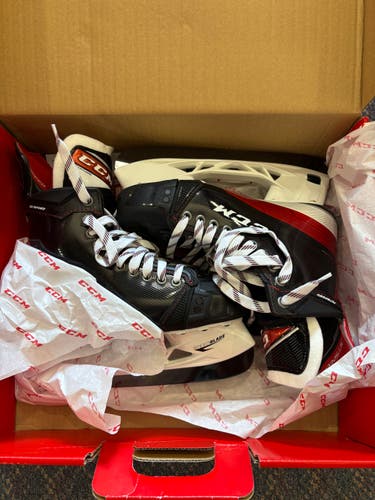 CCM JetSpeed FT4 Pro Hockey Skates - Size 6 (New)
