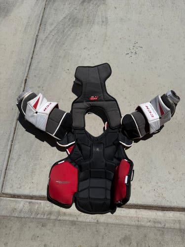 Large  CCM Eflex 5.9 Goalie Chest Protector (Used)