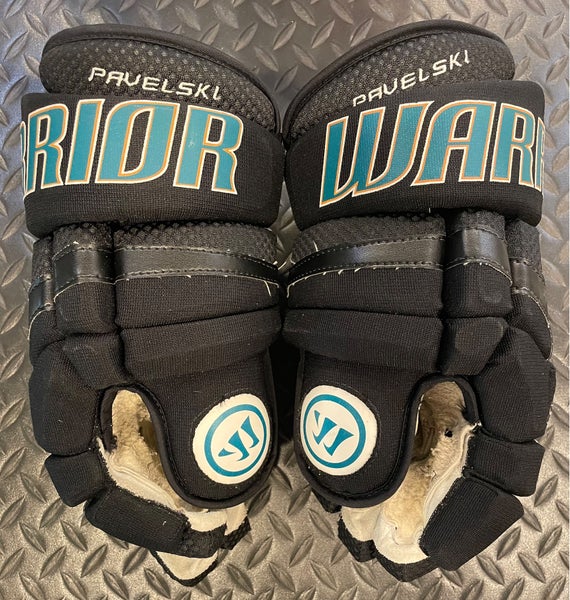Pro stock Made in Canada Warrior Covert Hockey Gloves 14” SJS Joe Pavelski