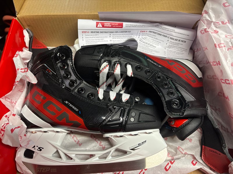 CCM JetSpeed FT6 Hockey Skates - Size 5.5 (New)
