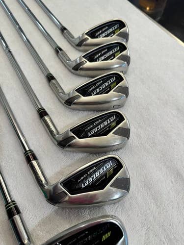 Men's Olimar Single Lenght Right Handed Iron Set Regular Flex Steel Shaft (Used)