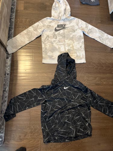 Men's XL Nike Sweatshirt (Used)