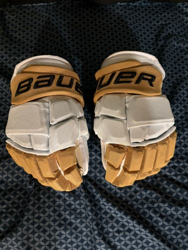Jack Eichal 13” Mach Gloves New Without Tags