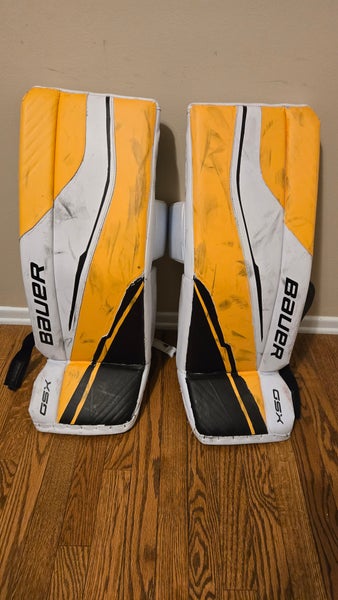 Bauer GSX (2023 Model) JR Medium Goalie Leg Pads (Used)
