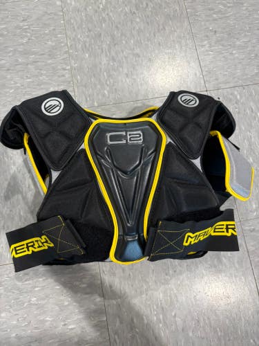 Large Youth Maverik C2 Shoulder Pads (Used)