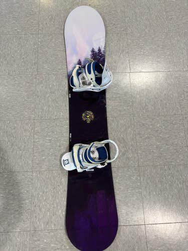 Women's Rossignol Gala 150cm Snowboard | Burton S/M Bindings (Used)