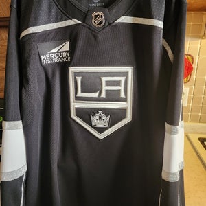 Black Size 56 Men's Adidas Jersey (New)