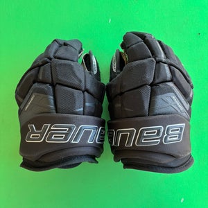 Black Senior Bauer Supreme Ultrasonic Gloves 13"