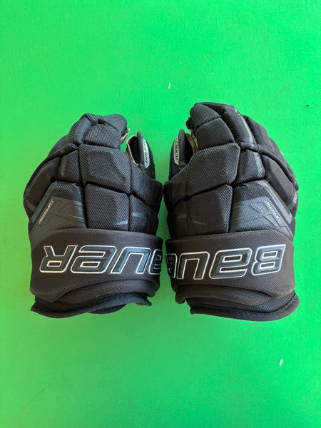 Black Senior Bauer Supreme Ultrasonic Gloves 13"