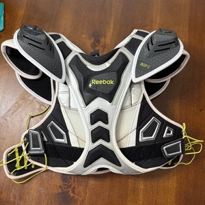 Adult Large Reebok 10K Shoulder Pads (Used)
