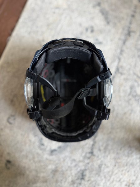 Medium Bauer Hyperlite 2 Helmet (Used)