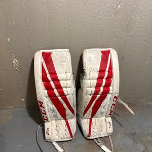 2020 30" CCM Extreme Flex E3.9 Goalie Leg Pads (Used)