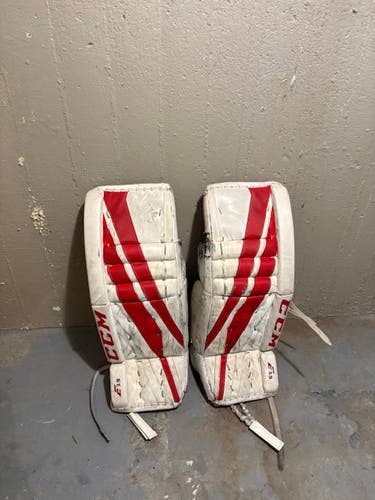 2020 30" CCM Extreme Flex E3.9 Goalie Leg Pads (Used)