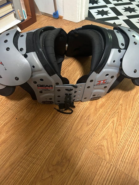 Small Youth Gear Pro Tec Shoulder Pads (Used)