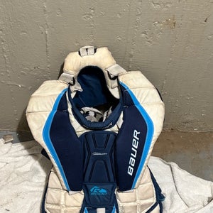 Medium Bauer Reactor 9000 Goalie Chest Protector (Used)