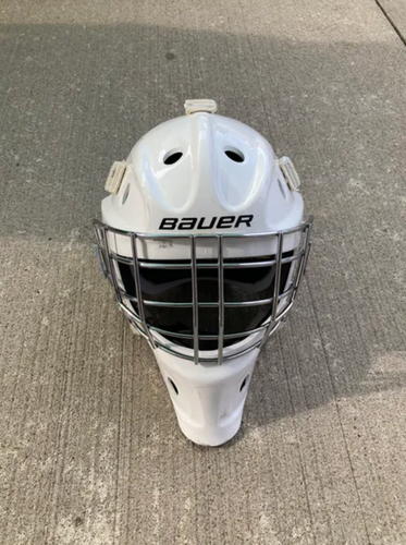 Bauer 930 Goalie Mask | Size: Junior