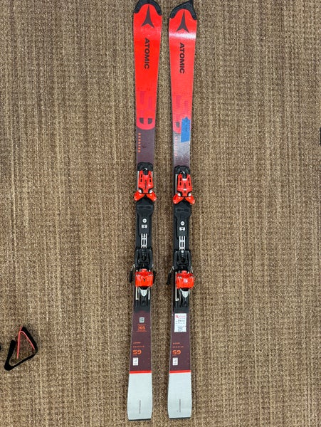 Men's 2022 Atomic 165 cm Redster FIS SL Skis With Bindings Max Din 16 (Used)