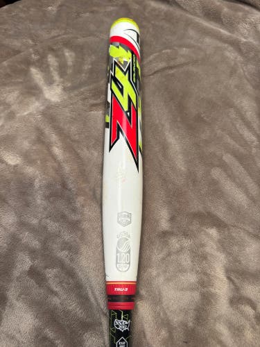 Louisville Slugger Z4 Composite Bat (-8) 26 oz 34" (Used)