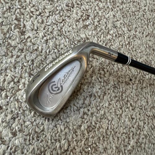 Cleveland Tour Action TA5 Mens RH Individual 4 Iron Amatuer/Senior Flex