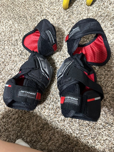 Small Junior CCM JetSpeed Control Elbow Pads (Used)